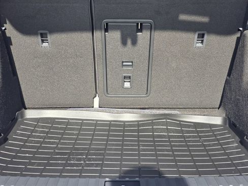 New 2026 Volkswagen Taos S FWD image 21