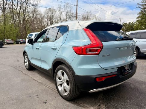 Used 2019 Volvo XC40 T5 Momentum AWD/4WD image 4