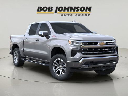 New 2026 Chevrolet Silverado 1500 LTZ w/ LTZ Premium Package AWD/4WD image 16