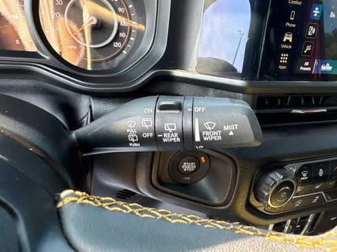 Used 2024 Jeep Wrangler Unlimited Sport AWD/4WD image 32