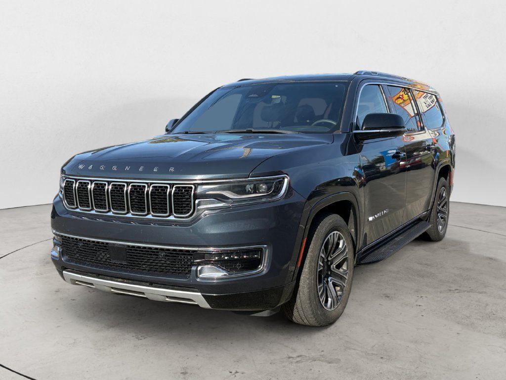 Used 2024 Jeep Wagoneer L Series II w/ Flexible Seating Group RWD image 7
