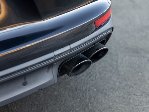 Certified 2024 Porsche Panamera image 20