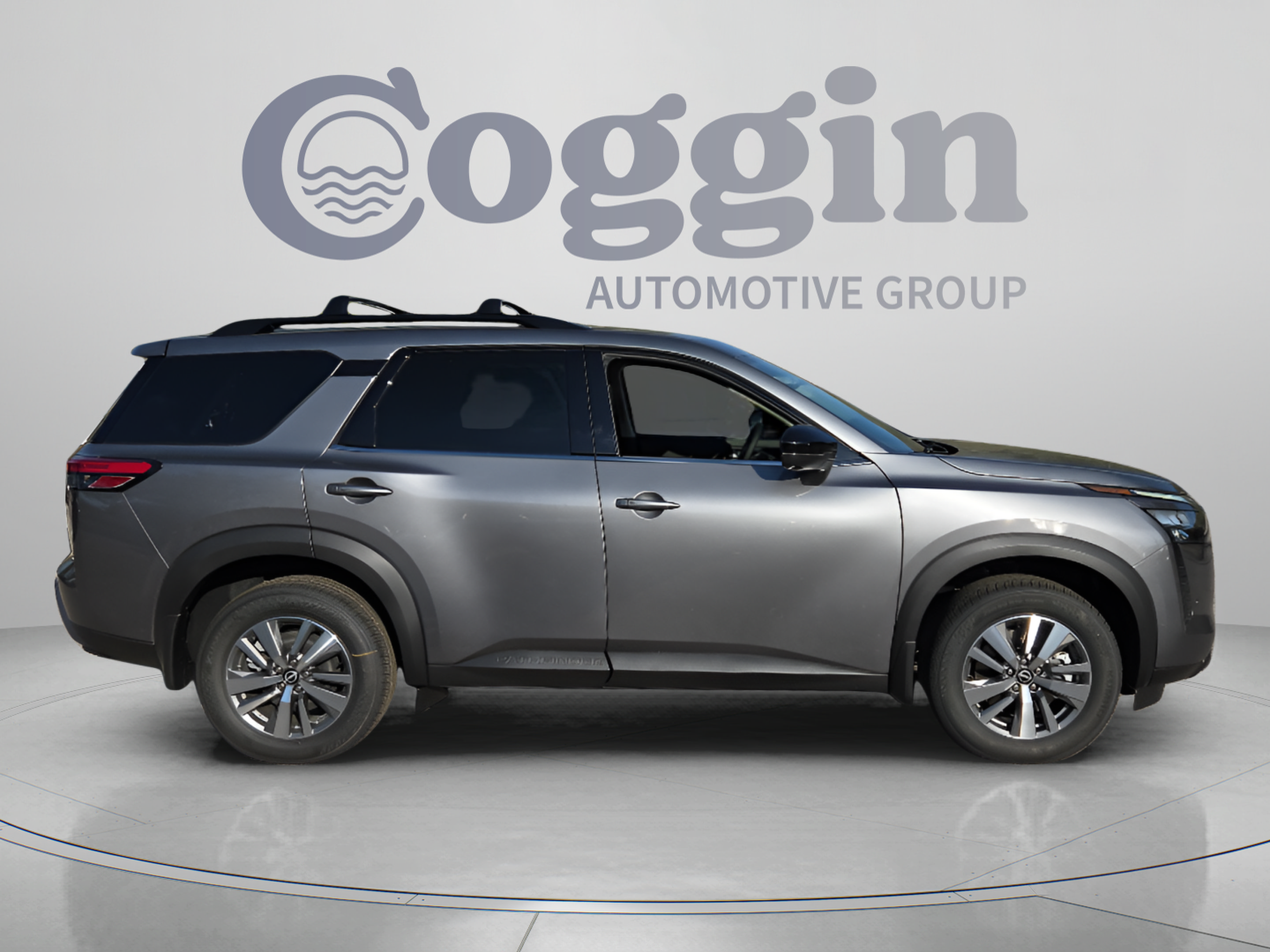 Used 2026 Nissan Pathfinder SL FWD image 6