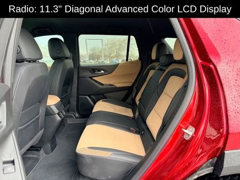 Used 2025 Chevrolet Equinox ACTIV w/ Safety and Technology Package image 9