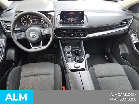 Used 2024 Nissan Rogue SV AWD/4WD image 26
