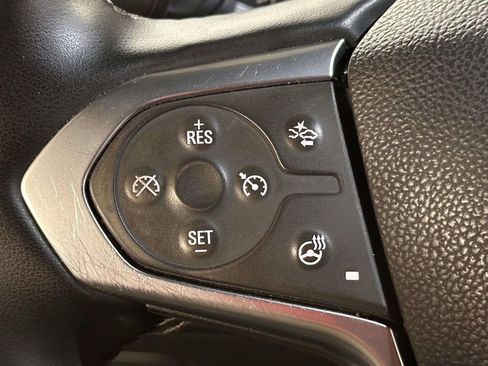 Used 2023 Chevrolet Traverse LT w/ LPO, Floor Liner Package image 22