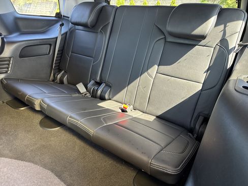 Used 2020 GMC Yukon Denali w/ Open Road Package image 34