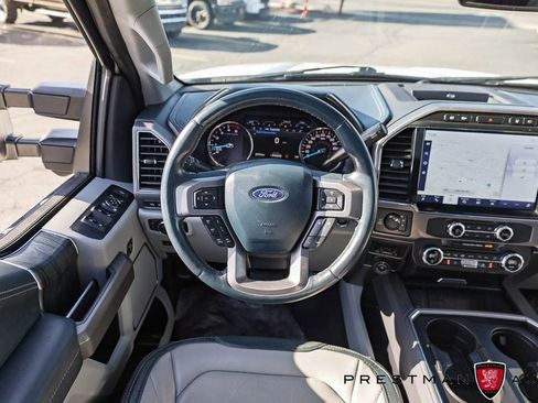 Used 2022 Ford F350 Limited image 2