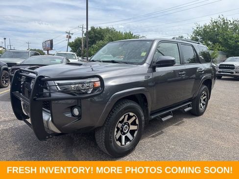 Used 2019 Toyota 4Runner TRD Off-Road AWD/4WD image 5