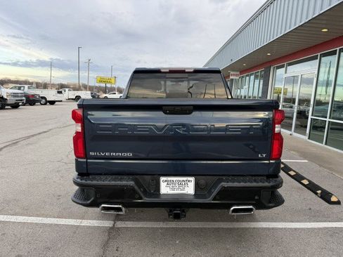 Used 2020 Chevrolet Silverado 1500 LT Trail Boss image 9