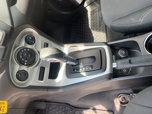 Used 2016 Ford Fiesta SE FWD image 15