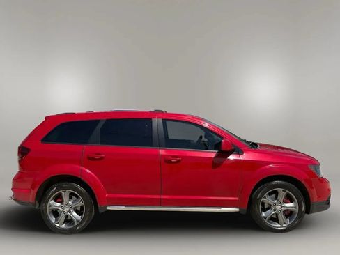 Used 2017 Dodge Journey Crossroad FWD image 5