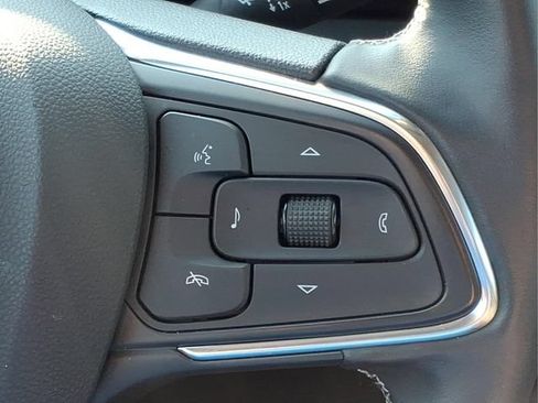 Used 2024 Buick Encore GX Preferred FWD image 27