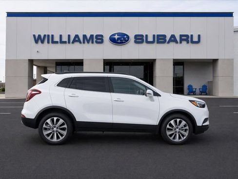 Used 2018 Buick Encore Preferred FWD image 9