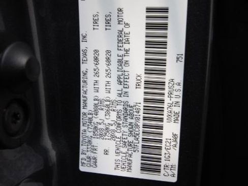 Used 2023 Toyota Tundra SR5 w/ TRD Off-Road Premium Package image 33