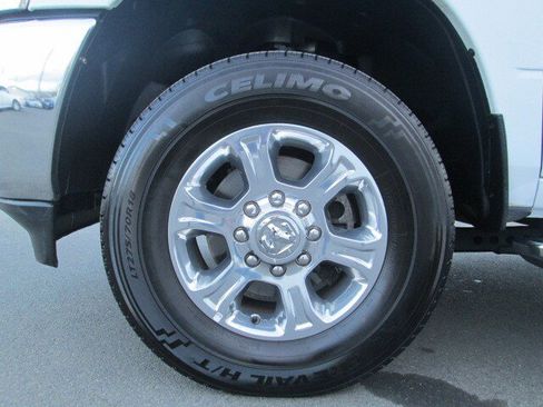 Used 2024 RAM 2500 Big Horn image 9