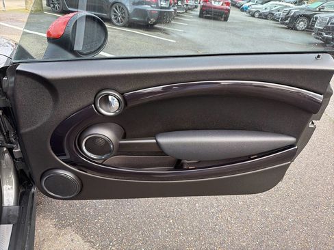 Used 2011 MINI Cooper S image 21