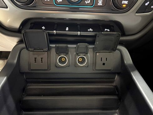 Used 2017 Chevrolet Silverado 1500 LT w/ All Star Edition image 22