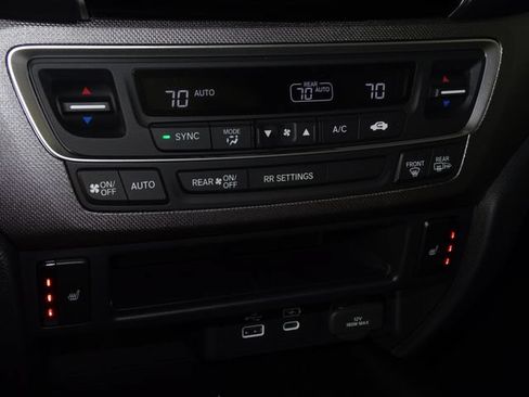Used 2025 Honda Ridgeline RTL image 23