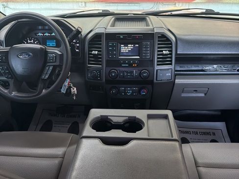 Used 2022 Ford F350 XL w/ Power Equipment Group image 40