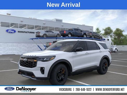 New 2026 Ford Explorer Tremor AWD/4WD image 1