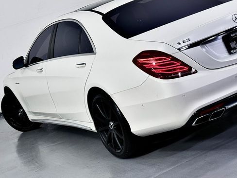 Used 2016 Mercedes-Benz S 63 AMG 4MATIC Sedan w/ Rear Seat Package image 13