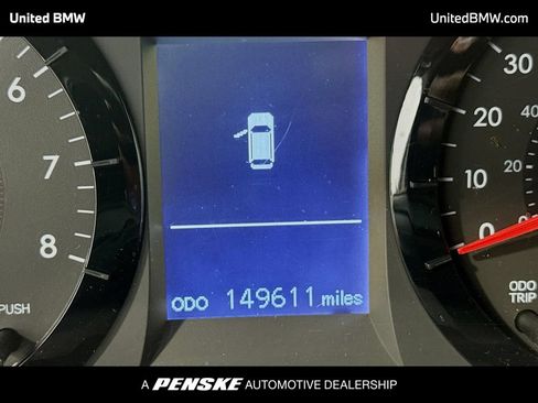 Used 2015 Toyota Sienna LE FWD image 7