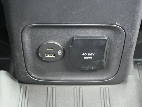 Used 2024 Ford Bronco Sport Outer Banks w/ Tech Package AWD/4WD image 31