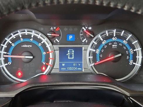 Used 2019 Toyota 4Runner TRD Off-Road Premium AWD/4WD image 11