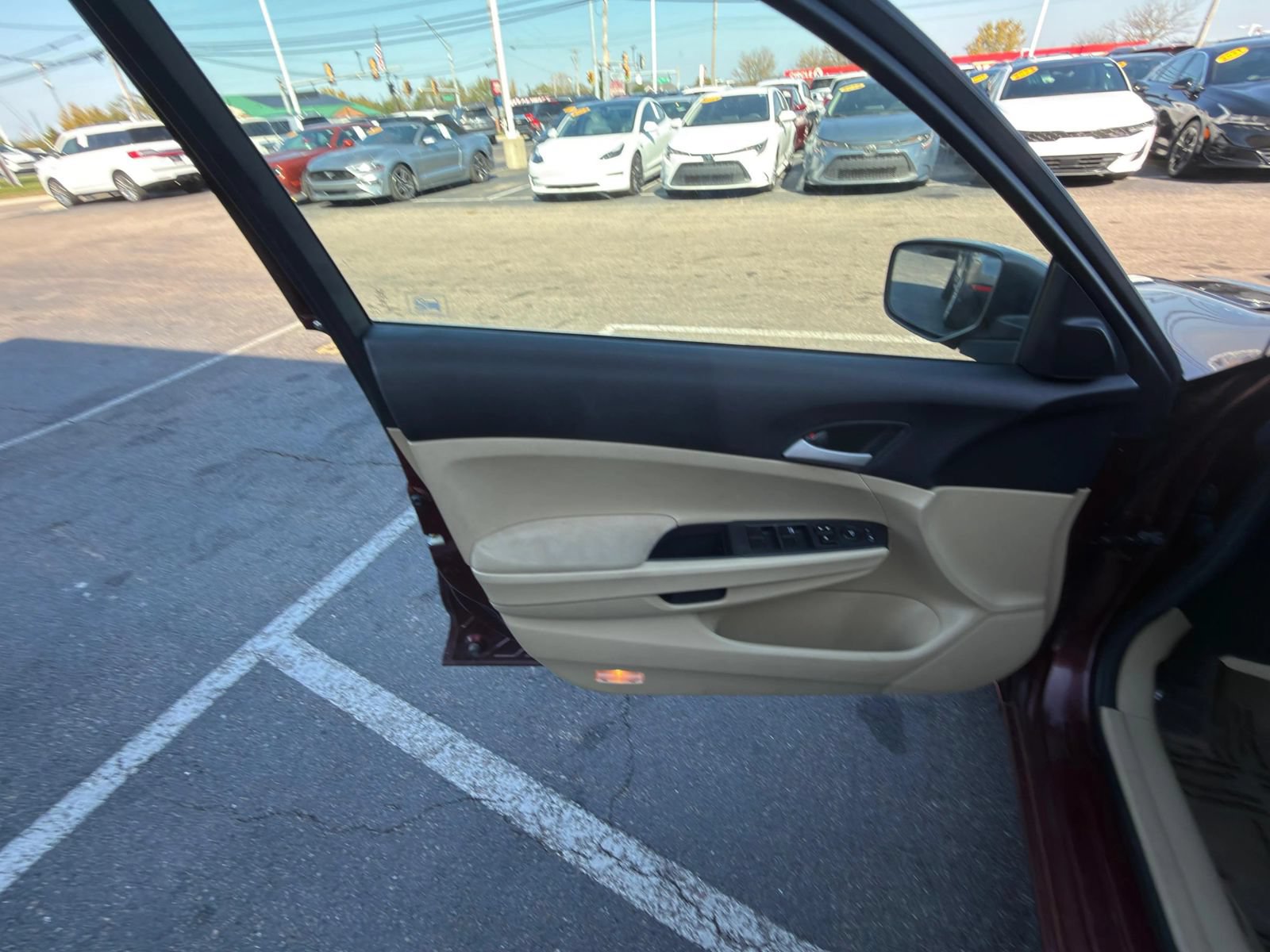 Used 2012 Honda Accord LX image 33