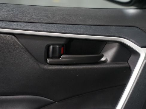 Certified 2024 Toyota RAV4 LE image 31