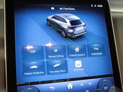 Certified 2025 Mercedes-Benz GLC 300 4MATIC image 26