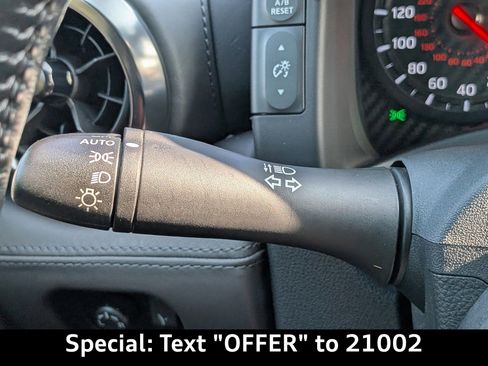 Used 2021 Nissan GT-R Premium image 30