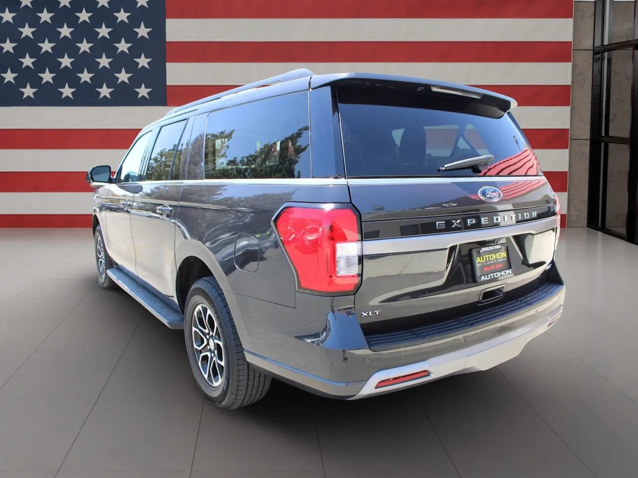Used 2024 Ford Expedition Max XLT RWD image 38