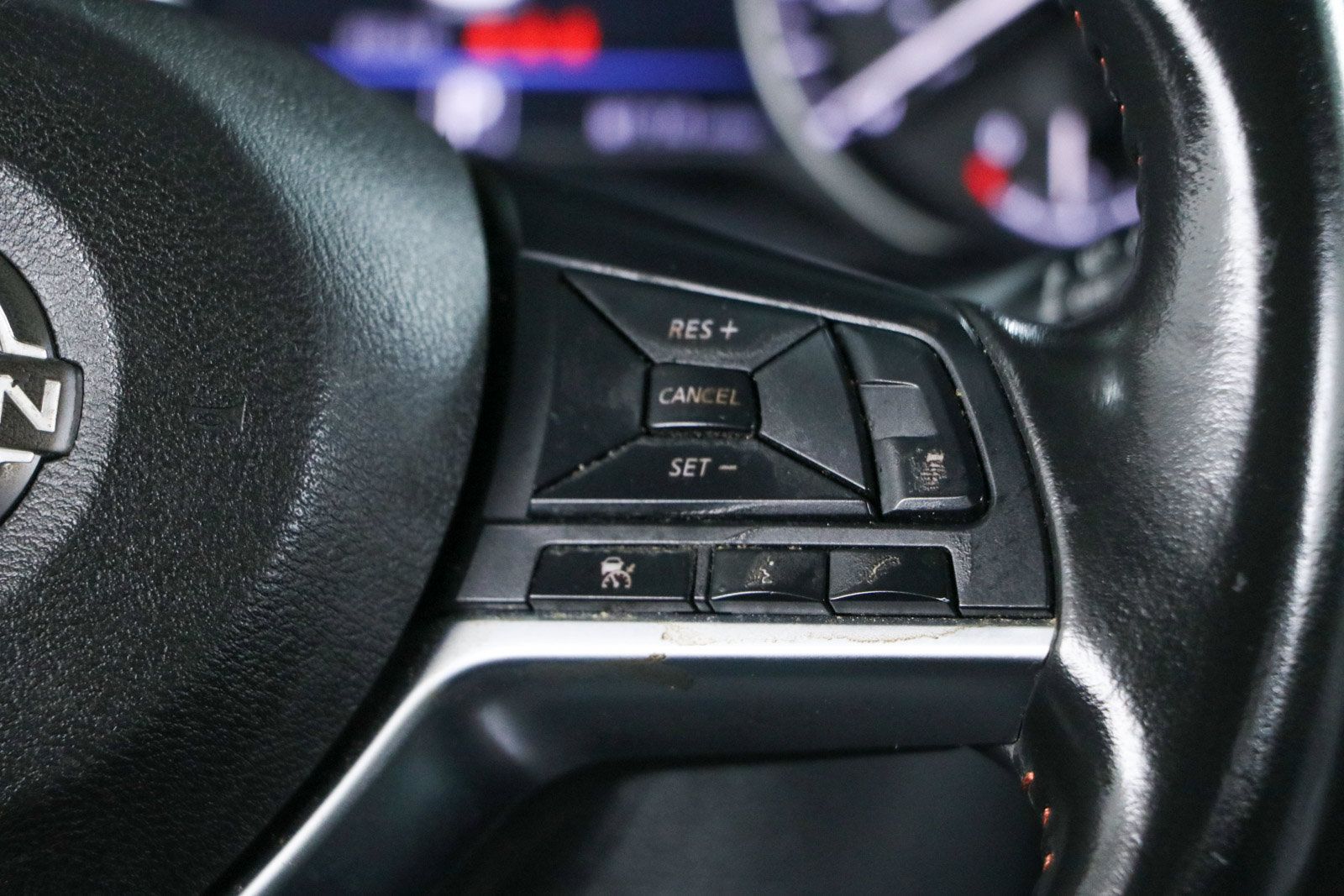 Used 2024 Nissan Sentra SR FWD image 14
