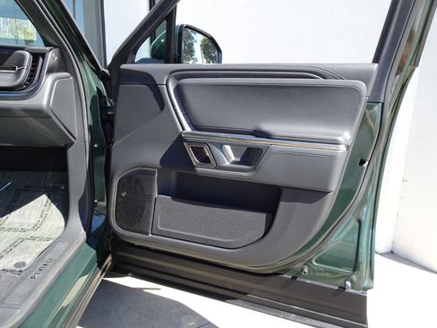 Used 2023 Rivian R1T Adventure image 19