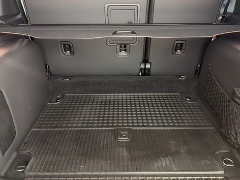 Used 2025 Mercedes-Benz G 63 AMG 4MATIC image 14
