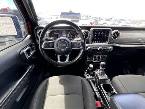 Used 2021 Jeep Wrangler Unlimited Sahara AWD/4WD image 14