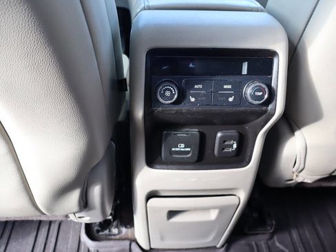 Used 2019 GMC Acadia Denali w/ Technology Package image 15