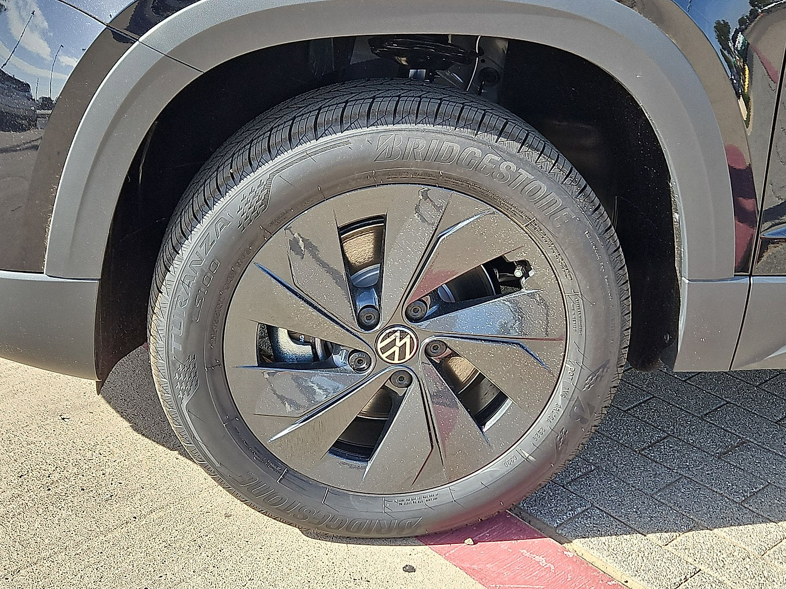 New 2027 Volkswagen Taos S FWD image 11