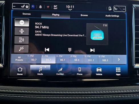 New 2026 Chrysler Pacifica Select w/ S Appearance Package image 10