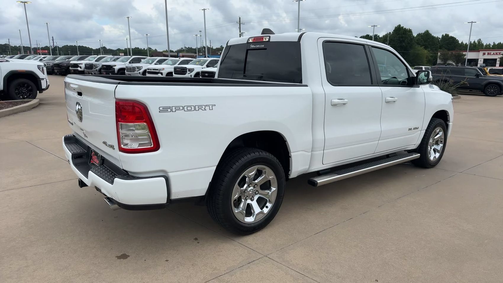 Used 2023 RAM 1500 Big Horn AWD/4WD image 9