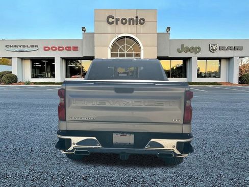 Used 2022 Chevrolet Silverado 1500 LTZ image 4