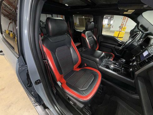 Used 2019 Ford F150 Lariat w/ Equipment Group 502A Luxury image 16