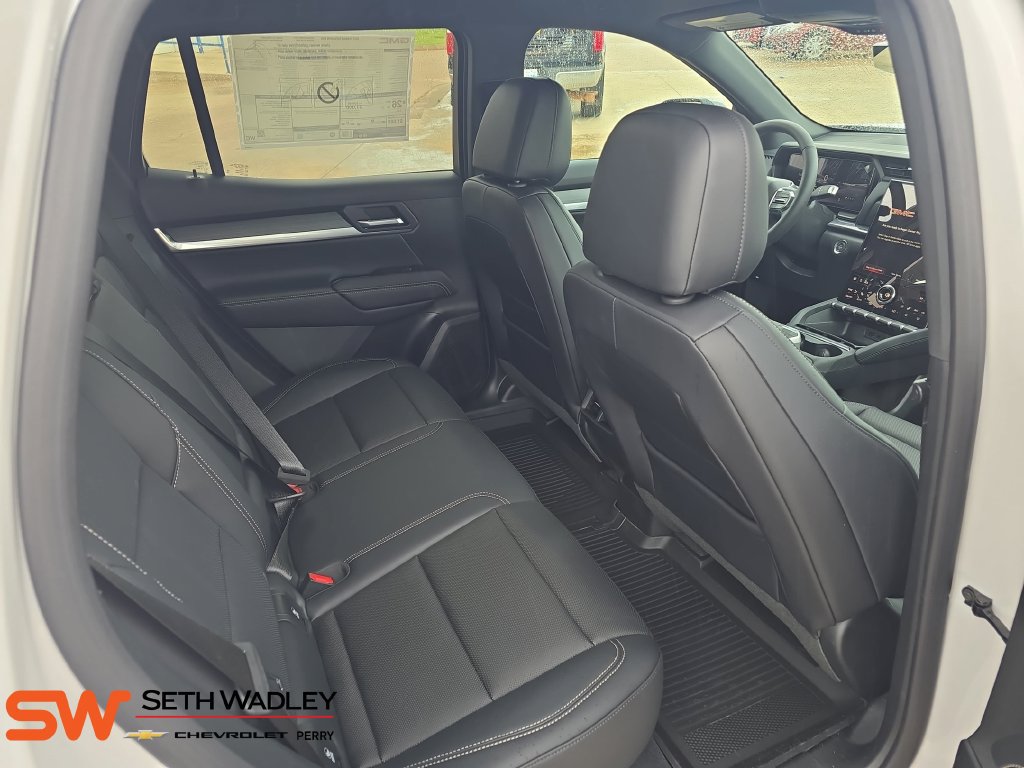 New 2027 GMC Terrain Elevation w/ Elevation Premium Package FWD image 11