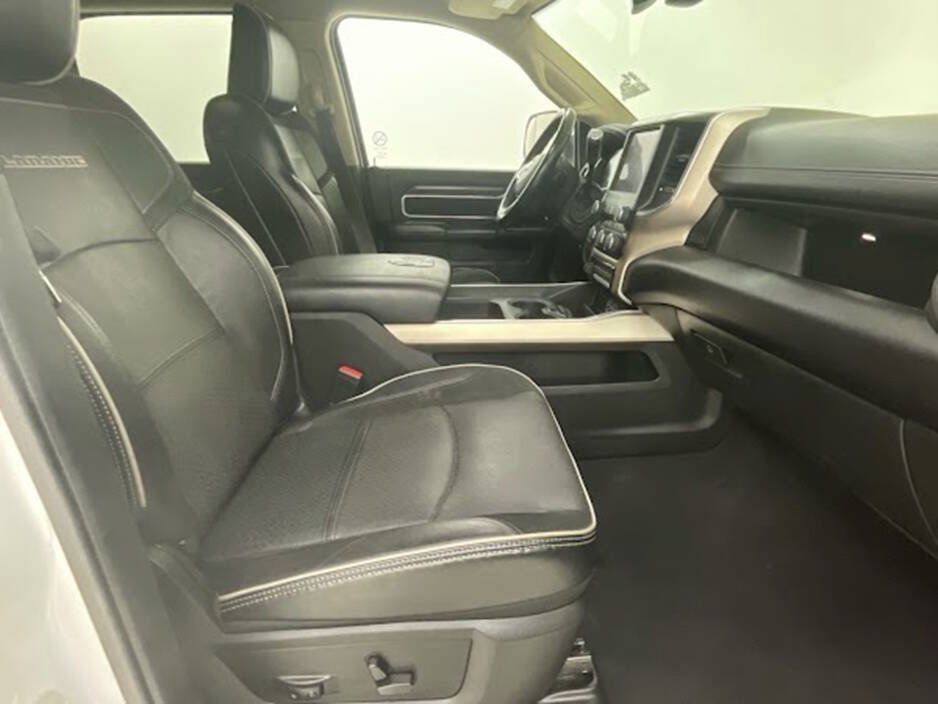Used 2022 RAM 2500 Laramie AWD/4WD image 18