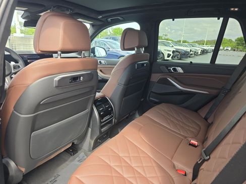 New 2026 BMW X5 xDrive40i w/ Executive Package AWD/4WD image 12