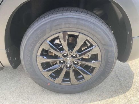 Used 2025 MAZDA CX-50 AWD 2.5 S w/ Weather Package image 4