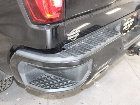 Used 2020 GMC Sierra 1500 AT4 w/ AT4 Premium Package AWD/4WD image 18