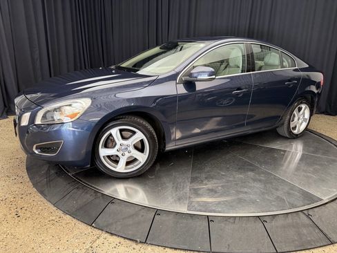 Used 2012 Volvo S60 T5 image 12